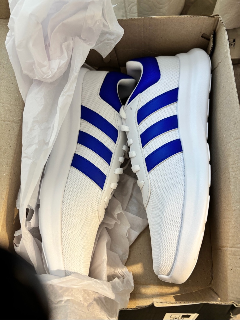 Brand new in box with tags adidas White & Blue Low-Profile Athletic Sneakers